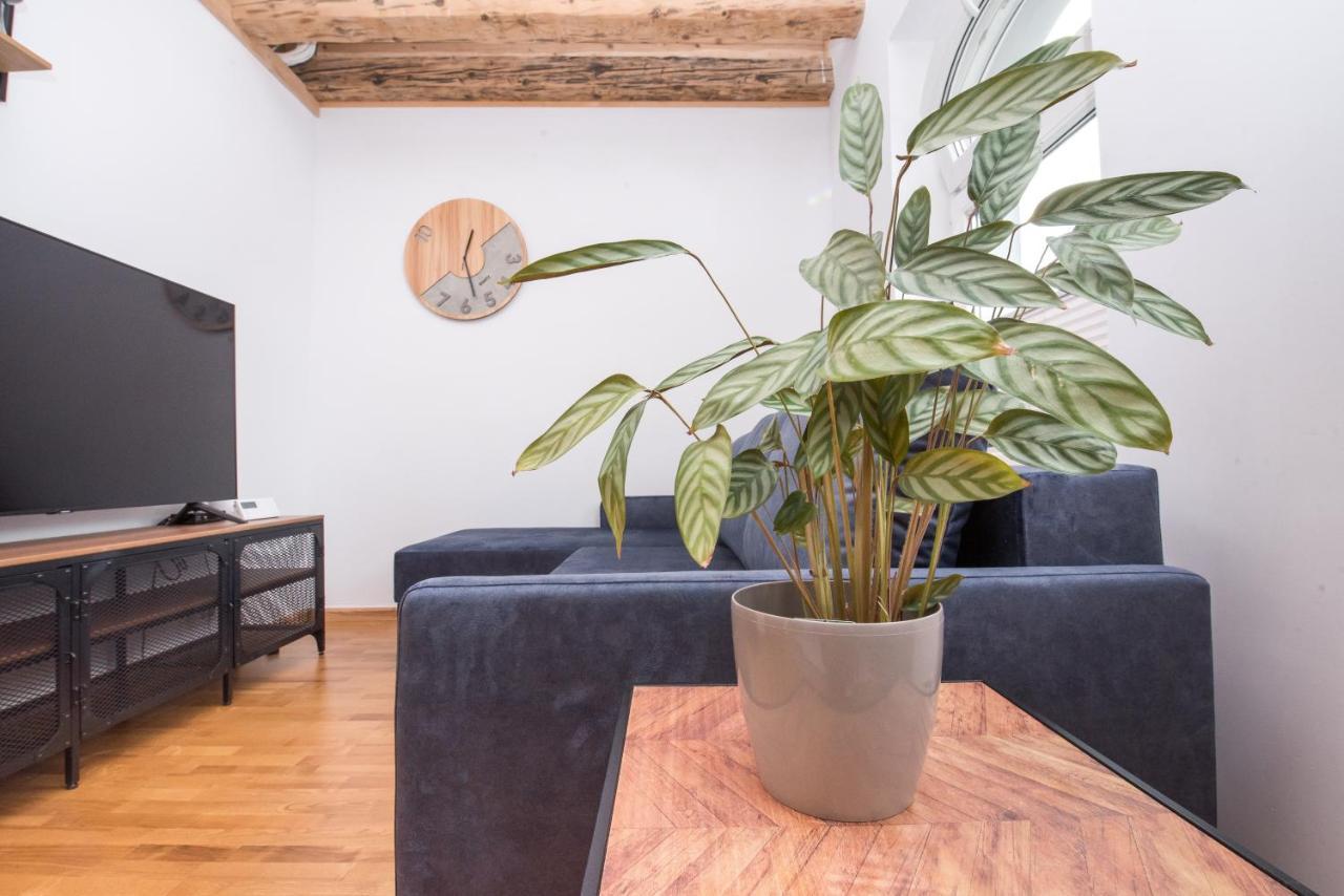 Apartament Nowy Swiat 2 Gliwice Bagian luar foto